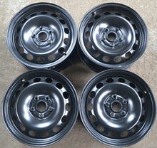 Laden Sie das Bild in den Galerie-Viewer, 1x Alufelge 16 Zoll 6.5&quot; 5x112 43ET Glanz Schwarz 8V0601027 Audi Rim Wheel