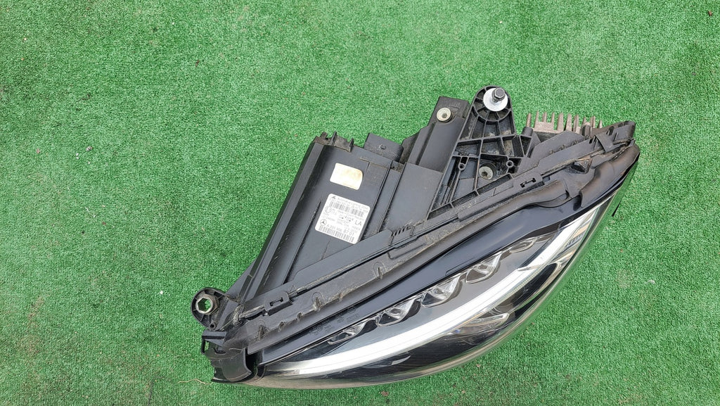 Frontscheinwerfer Mercedes-Benz W205 A2059068701 030128423104 LED Links SCH6351305967bp