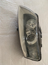 Laden Sie das Bild in den Galerie-Viewer, Frontscheinwerfer Audi A6 C6 4F0941003AK 1EL008881-31 Xenon Links Headlight