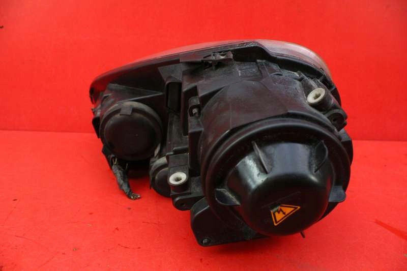 Frontscheinwerfer VW Jetta 1K6941032 Xenon Rechts Scheinwerfer Headlight