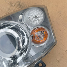 Load image into Gallery viewer, Frontscheinwerfer Mercedes-Benz Viano W639 A6398202861 Links Headlight SCH9572793332bf