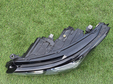 Laden Sie das Bild in den Galerie-Viewer, Frontscheinwerfer VW Golf VIII 5H1941035 LED Links Scheinwerfer Headlight SCH1217686255gz
