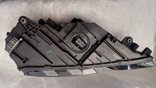 Load image into Gallery viewer, Frontscheinwerfer Skoda Octavia III 5E1941015D Full LED Links Headlight SCH2348618117rp