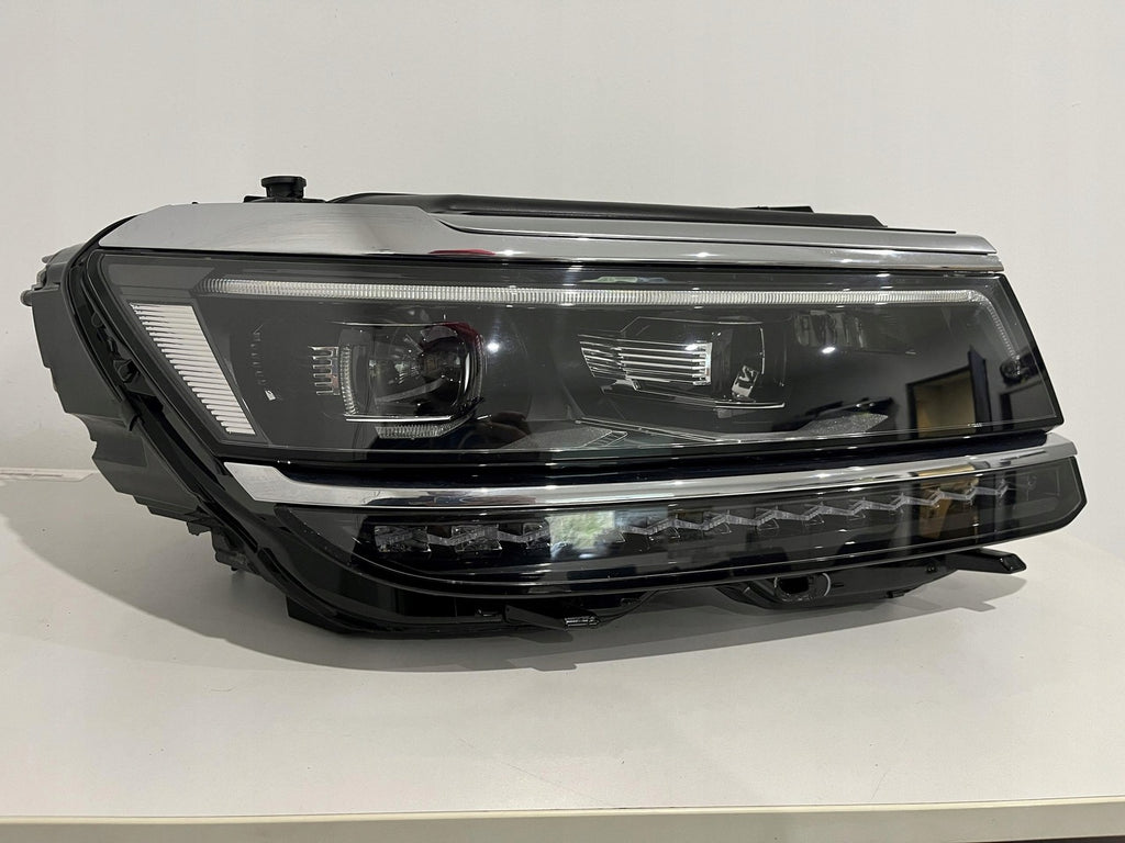 Frontscheinwerfer VW Tiguan LED Rechts Scheinwerfer Headlight