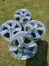 Load image into Gallery viewer, 4x Alufelge 16 Zoll 7.0" 5x112 35ET Glanz Silber 8W0601025A Audi A4 Rim Wheel FEL7523527977hy