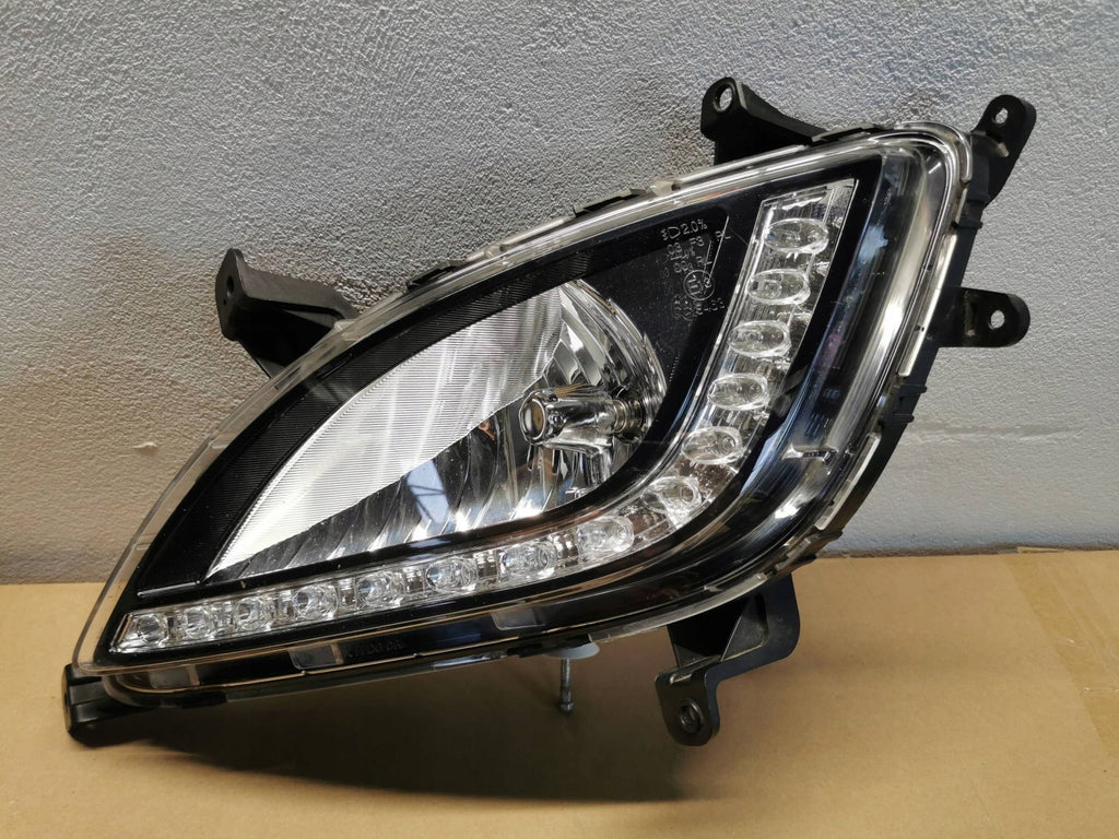 Frontscheinwerfer Hyundai I20 Links Scheinwerfer Headlight SCH2552647381bu