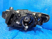 Load image into Gallery viewer, Frontscheinwerfer BMW 3 F30 F31 7338702 Xenon Rechts Scheinwerfer Headlight SCH7537116079hn