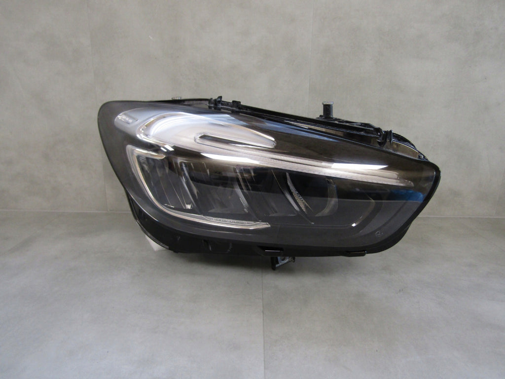Frontscheinwerfer Mercedes-Benz W247 A2479061004 LED Rechts Headlight SCH8835158778ew