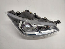 Laden Sie das Bild in den Galerie-Viewer, Frontscheinwerfer Seat Ibiza I V 6F1941016B Rechts Scheinwerfer Headlight SCH1527830134ot