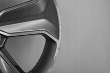 Load image into Gallery viewer, 1x Alufelge 18 Zoll 7.5&quot; 5x114.3 49ET Glanz 52910-B8185 Hyundai Rim Wheel