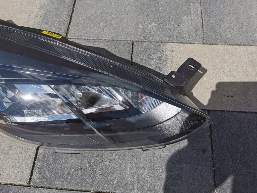 Frontscheinwerfer Ford Fiesta L1BB-13E014-CC Rechts Scheinwerfer Headlight