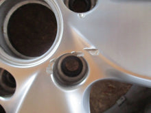 Laden Sie das Bild in den Galerie-Viewer, 1x Alufelge 17 Zoll 7.0" 5x112 54ET 5K0601025AA VW Golf Vi Rim Wheel FEL2823534789ar