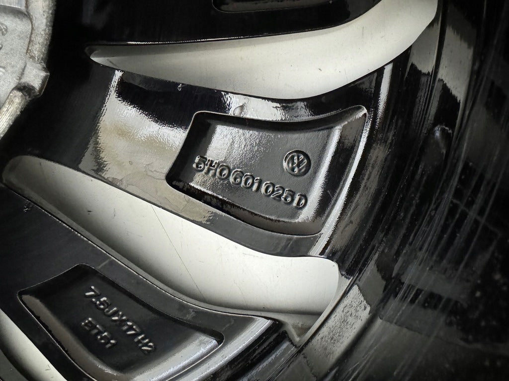 1x Alufelge 17 Zoll 7.5" 5x112 51ET Glanz Schwarz 5H0601025 VW Golf Viii FEL1623974557ge