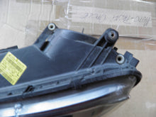 Laden Sie das Bild in den Galerie-Viewer, Frontscheinwerfer Skoda Yeti 5L1941015C Xenon Links Scheinwerfer Headlight SCH7818831741gp
