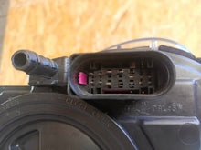 Laden Sie das Bild in den Galerie-Viewer, Frontscheinwerfer Porsche Macan 95b 95B941032CF Bi-Xenon Rechts Headlight SCH6621220075gw