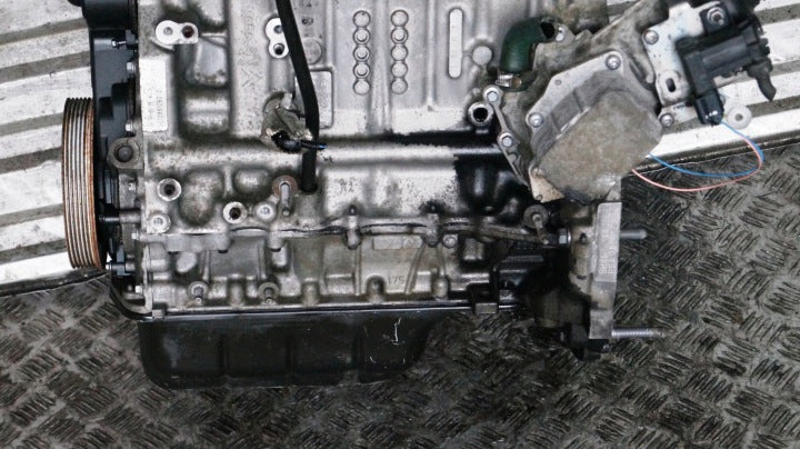Motor Citroën Peugeot II 10JBEE 1.6 HDI 92PS 197TKm 2011 Diesel Unkomplett MOT6602576606mc