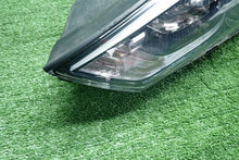 Load image into Gallery viewer, Frontscheinwerfer Hyundai Tucson 92101D7100 Links Scheinwerfer Headlight SCH5250247713vg