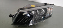 Laden Sie das Bild in den Galerie-Viewer, Frontscheinwerfer Skoda Octavia III 5E1941015B Links Scheinwerfer Headlight SCH5619388197tp