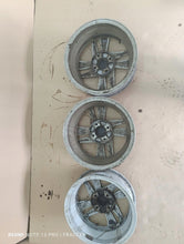 Load image into Gallery viewer, 1x Alufelge 14 Zoll 5.0" 4x100 35ET 1SL601025B Seat Mii Rim Wheel FEL2728725384vs