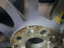 Load image into Gallery viewer, 4x Alufelge 17 Zoll 7.5" 5x112 36ET Glanz Silber 4K0601025 Audi A4 A3 I FEL7231185277fo