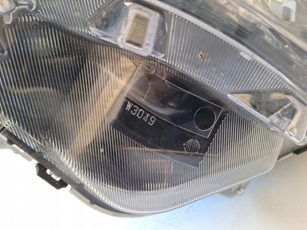 Frontscheinwerfer Toyota W3049 Links Scheinwerfer Headlight