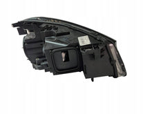 Laden Sie das Bild in den Galerie-Viewer, Frontscheinwerfer Mercedes-Benz Cla X117 C117 A1179065200 Links Headlight SCH3036742992xh