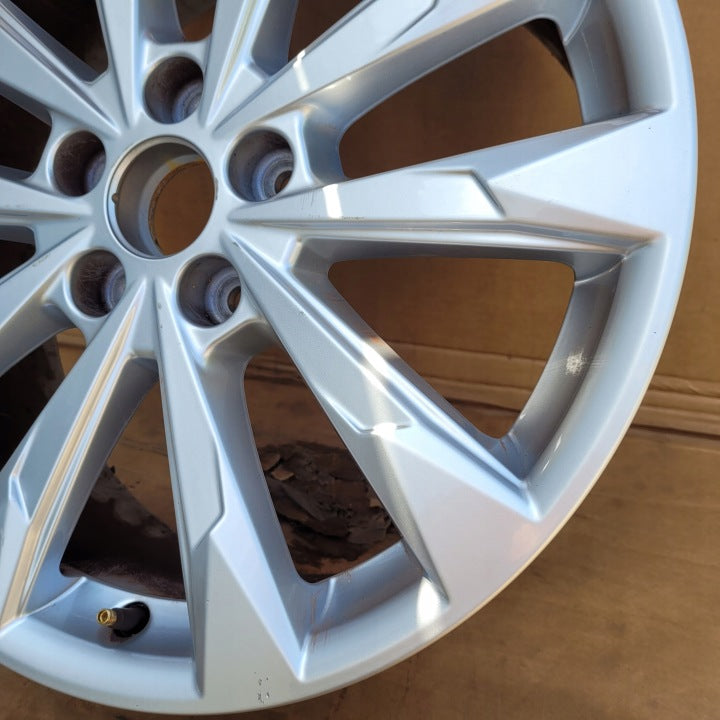 1x Alufelge 18 Zoll 7.0" 5x112 83A601025G Audi Q3 Rim Wheel FEL5458362158dr