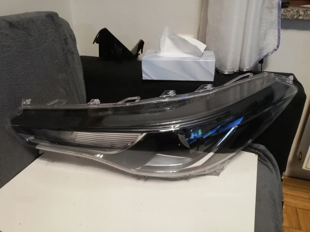 Frontscheinwerfer Toyota Corolla Full LED Ein Stück (Rechts oder Links)