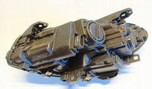 Laden Sie das Bild in den Galerie-Viewer, Frontscheinwerfer Mercedes-Benz W246 A2468205461 Rechts Scheinwerfer Headlight SCH2387461564gp
