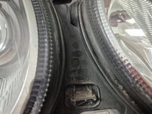 Load image into Gallery viewer, Frontscheinwerfer Mercedes-Benz W211 16156400 2118200461 Xenon Rechts Headlight SCH3835720362hu