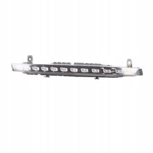 Laden Sie das Bild in den Galerie-Viewer, Frontscheinwerfer Audi Q7 Vorderseite Scheinwerfer Headlight SCH8254000877wh