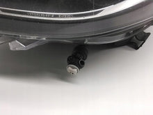 Laden Sie das Bild in den Galerie-Viewer, Frontscheinwerfer Mercedes-Benz W246 W242 A2468207161 Links Headlight SCH2316749919on