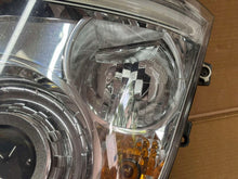 Laden Sie das Bild in den Galerie-Viewer, Frontscheinwerfer Mercedes-Benz A9618205239 Links Scheinwerfer Headlight SCH8611065042vw