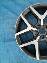 Laden Sie das Bild in den Galerie-Viewer, 1x Alufelge 18 Zoll 7.0" 5x100 47ET Glanz Graphit 6F9601025B Seat Ibiza I V FEL4031790605on