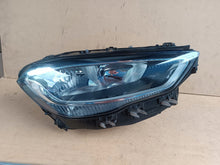 Laden Sie das Bild in den Galerie-Viewer, Frontscheinwerfer Mercedes-Benz W247 A2479065801 LED Rechts Headlight