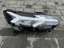 Load image into Gallery viewer, Frontscheinwerfer Dacia Sandero Jogger 260107920R Rechts Scheinwerfer Headlight SCH8516487390pg