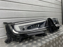 Laden Sie das Bild in den Galerie-Viewer, Frontscheinwerfer Opel Mokka 9834016680 9834016880 LED Rechts oder Links