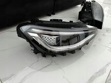 Load image into Gallery viewer, Frontscheinwerfer VW Id.4 11A941036M 11A941035K Ein Satz Scheinwerfer Headlight SCH3145689853re