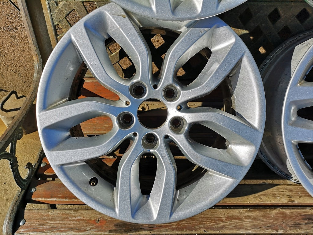 4x Alufelge 17 Zoll 7.5" 5x120 32ET Glanz Silber 6787576 BMW F26 X3 F25 FEL4490290303jr