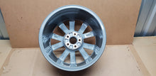 Laden Sie das Bild in den Galerie-Viewer, 1x Alufelge 16 Zoll 7.0&quot; 5x112 5JA601025S Skoda Rim Wheel
