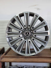 Load image into Gallery viewer, 1x Alufelge 19 Zoll 8.0&quot; 5x112 38ET A2534011100 Mercedes-Benz Glc X253 Rim Wheel