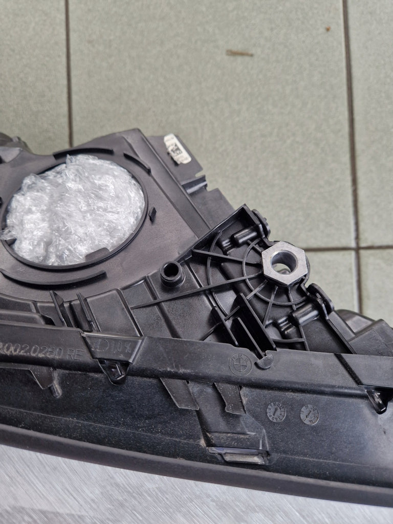 Frontscheinwerfer BMW 5 G31 G30 8499121 8499122 LED Rechts oder Links SCH1030272815gm