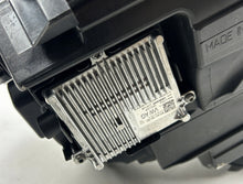 Load image into Gallery viewer, Frontscheinwerfer VW Golf VIII 5H1941006 LED Rechts Scheinwerfer Headlight SCH3176169122fd