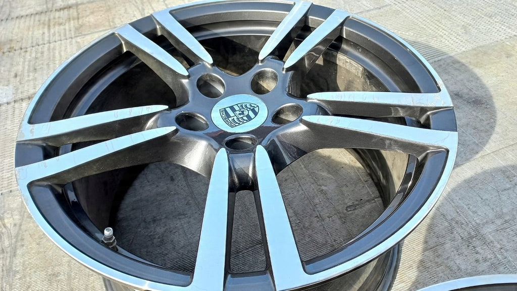 1x Alufelge 19 Zoll 10.0" 5x130 45ET 9C34U10 Porsche 997 Rim Wheel