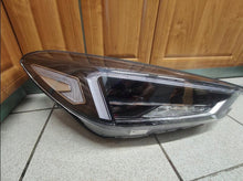 Laden Sie das Bild in den Galerie-Viewer, Frontscheinwerfer Hyundai Tucson 92102D7700 LED Rechts Scheinwerfer Headlight