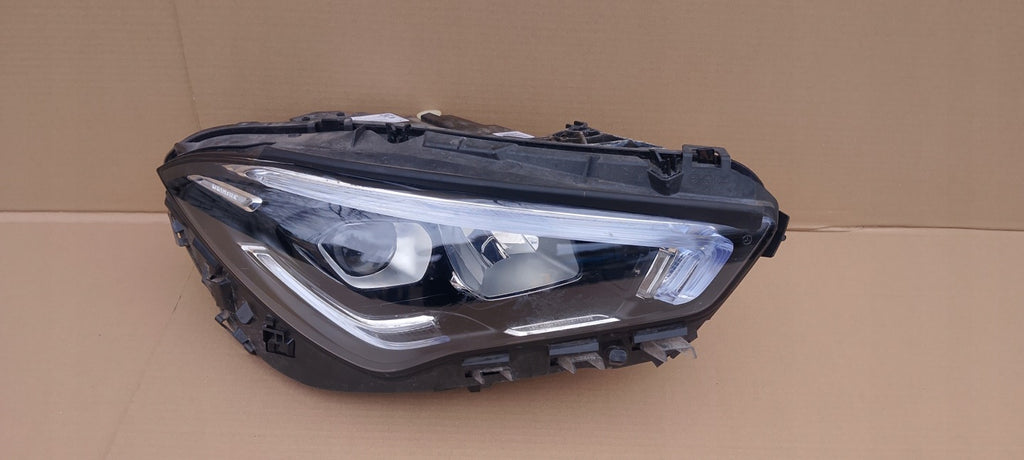Frontscheinwerfer Mercedes-Benz Cla A1189062600 Full LED Rechts Headlight SCH9371932497ne