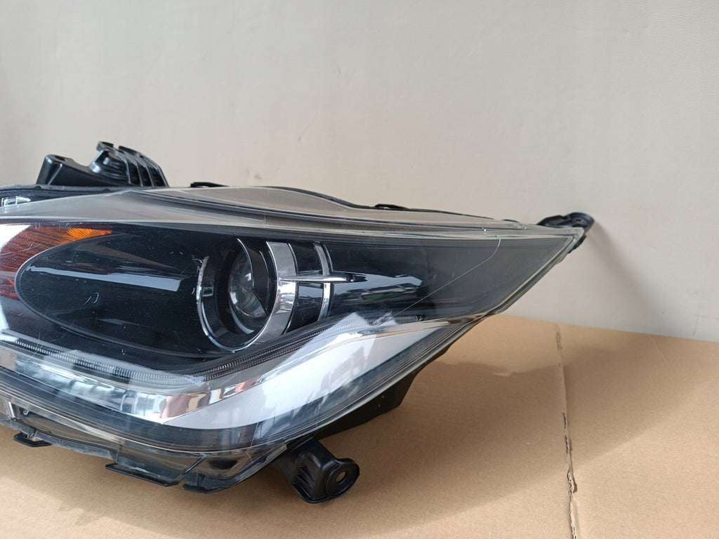 Frontscheinwerfer Toyota Aygo Links Scheinwerfer Headlight SCH6332535767xh