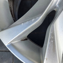 Laden Sie das Bild in den Galerie-Viewer, 1x Alufelge 17 Zoll 7.0" 5x108 46ET Silber 9671401480 Peugeot 508 Rim Wheel FEL6468068484fk