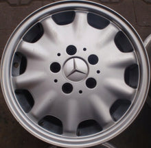 Load image into Gallery viewer, 4x Alufelge 15 Zoll 7.0&quot; 5x112 37ET Glanz Silber 2104010102 Mercedes-Benz