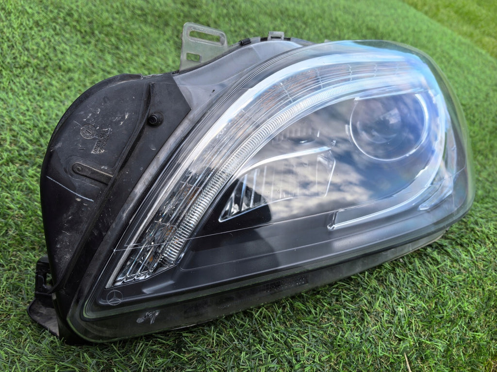 Frontscheinwerfer Mercedes-Benz W166 A1668205459 Bi-Xenon Links Headlight SCH3712703495oq